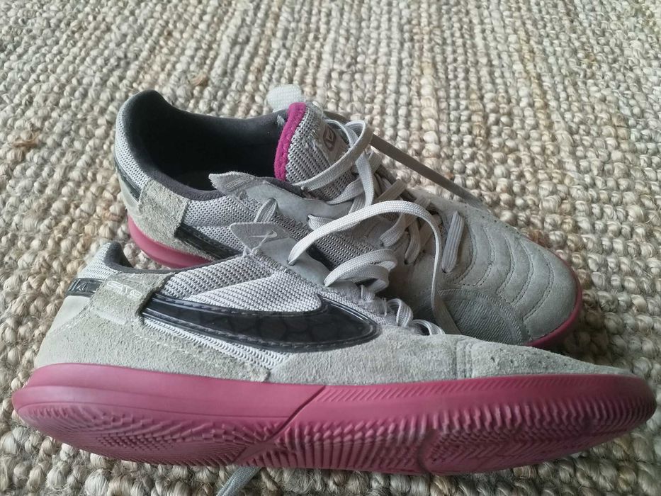 Byty sportowe chłopięce turfy NIKE 36,5