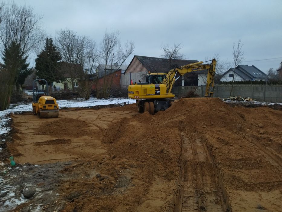 Usługi koparka kołowa gąsienicowa spycharka walec minikoparka młot