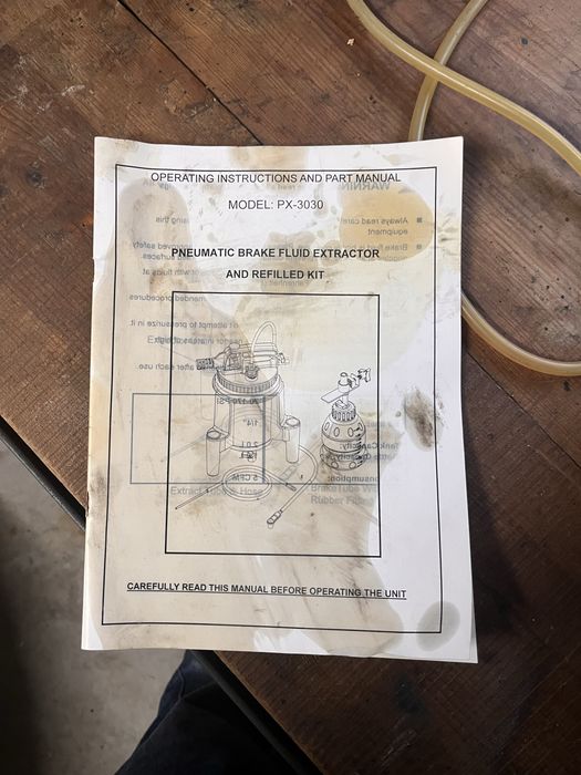 Sangrador de travoes pneumatico