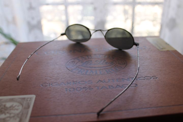 òCulos de sol muito antigos