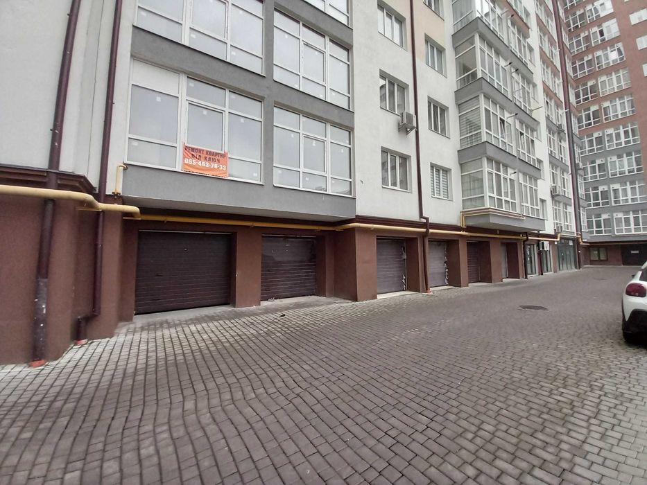 Здається в оренду Гараж в ЖК Центральне по вулиці Височана.Перша здача