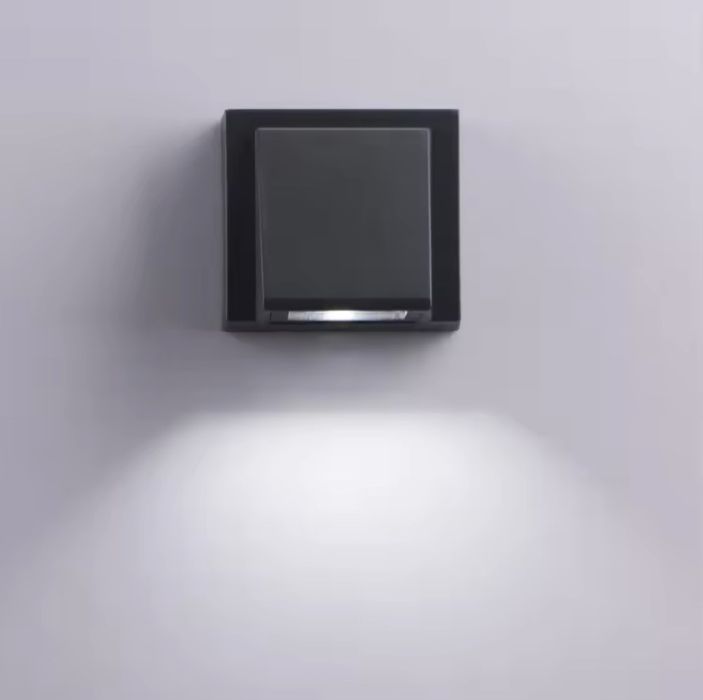 Настінний вуличний світильник бра світлодіодний  білий / чорний