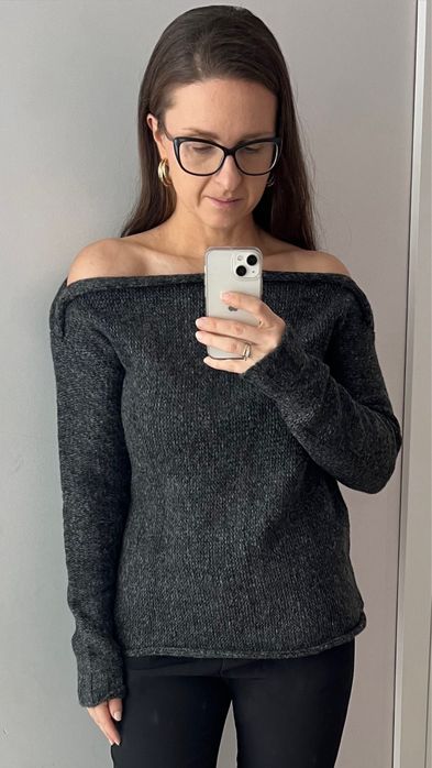 So Me szary sweter na łódkę moher