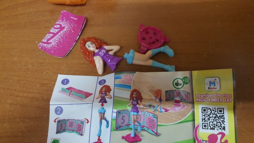 Kinder niespodzianka figurki zamienię