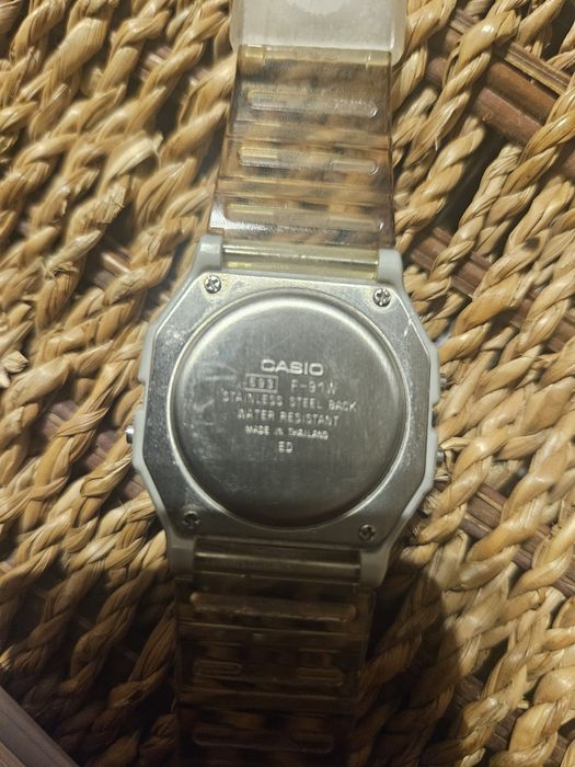 Zegarek młodzieżowy Casio skeleton
