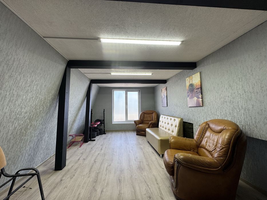 Продам гараж (детейлінг студію) з якісним ремонтом