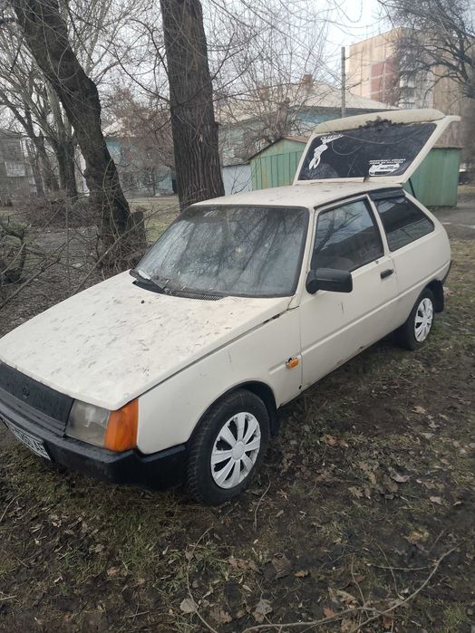 Продам авто ЗАЗ Таврия под разбор или востановление