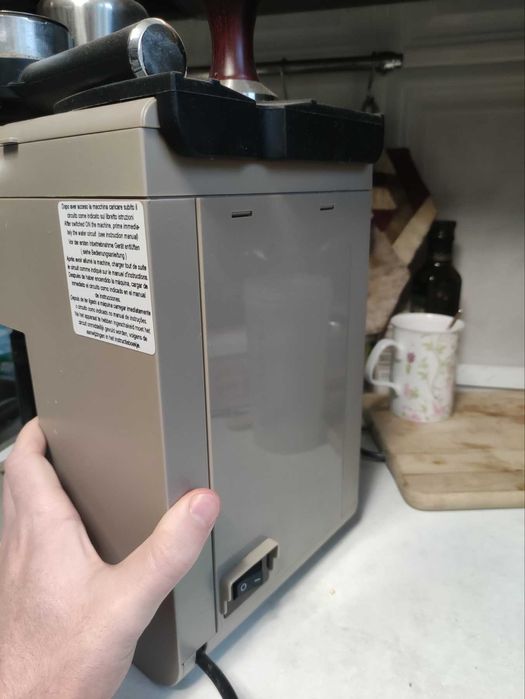 кофемашина в отличном состоянии GAGGIA VIVA