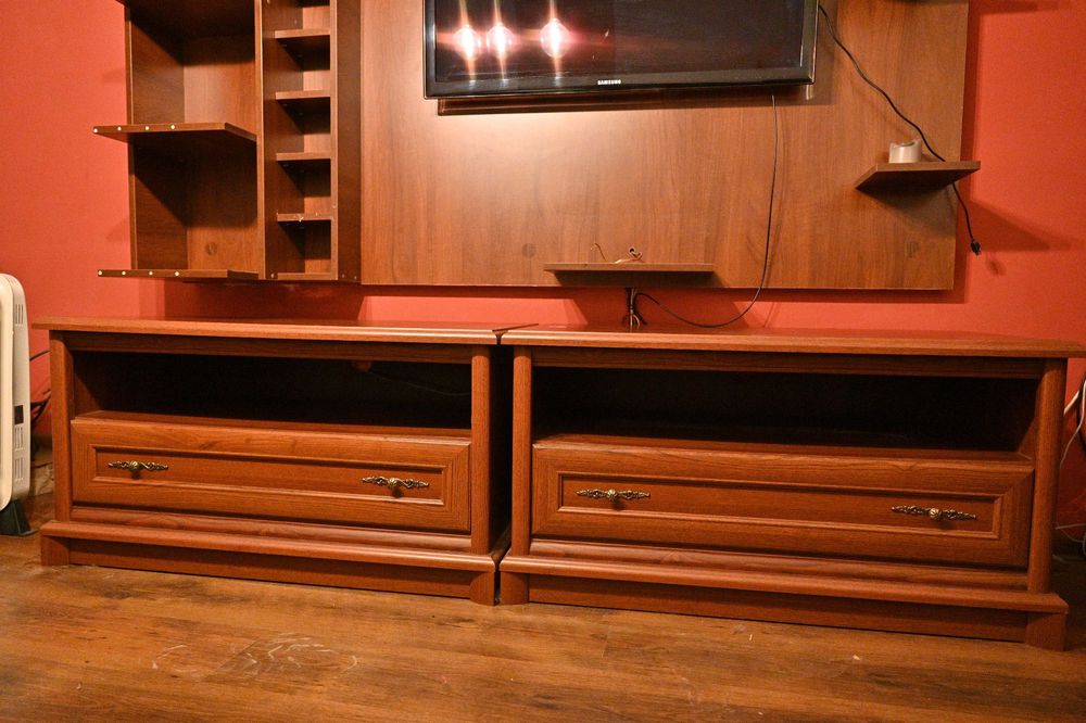 Szafka RTV Black Red White