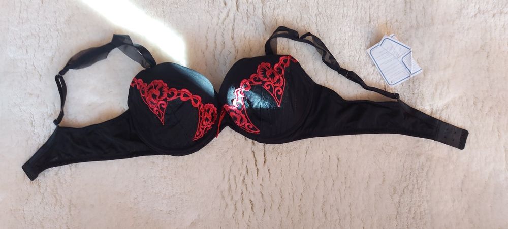 Biustonosz roz. 80 B