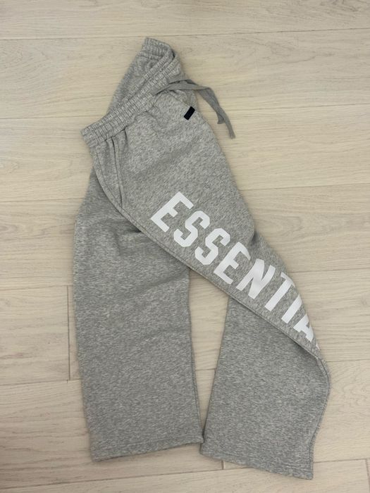 Штани essentials