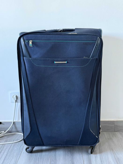 Mala de Porão Samsonite Azul Marinho