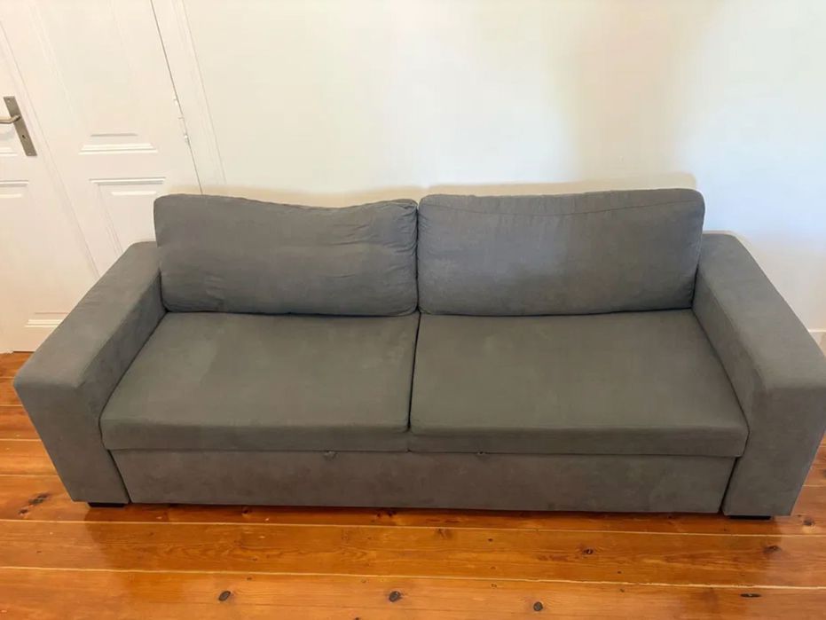 Sofá-cama cinzento extensível