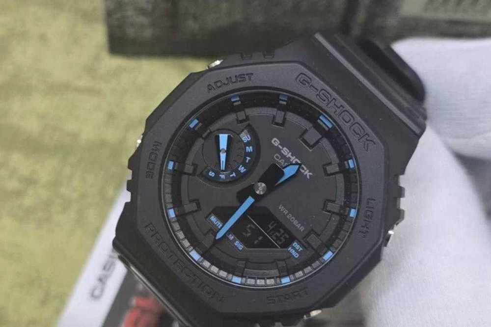 Оригинальные часы мужские Casio G-Shock GA-2100-1A2