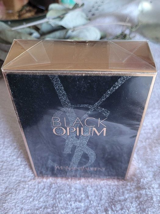 Perfumes eau de parfum novos e selados 40€