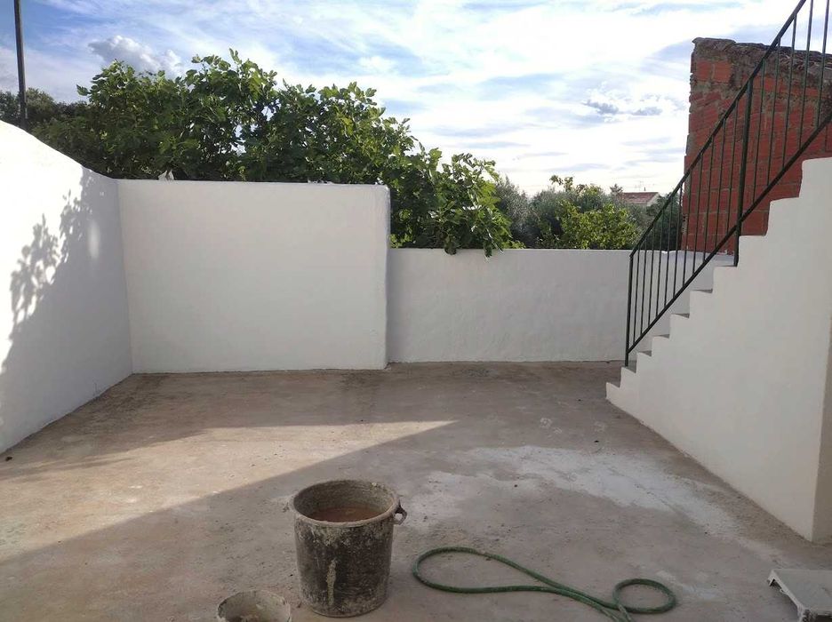 Moradia V2 (V3) totalmente remodelada