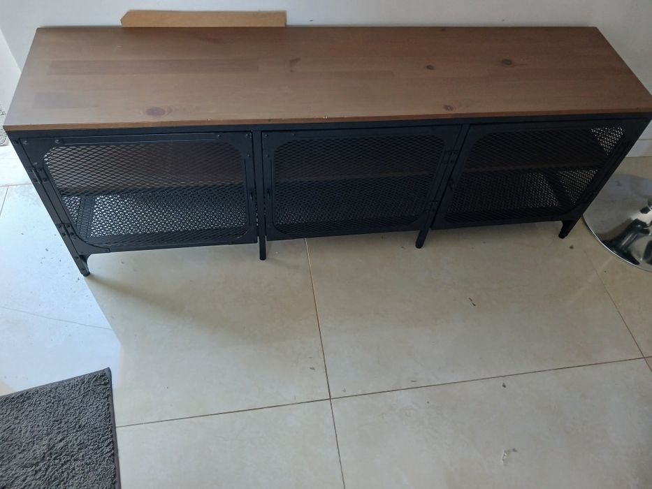 Aparador 150x36x54