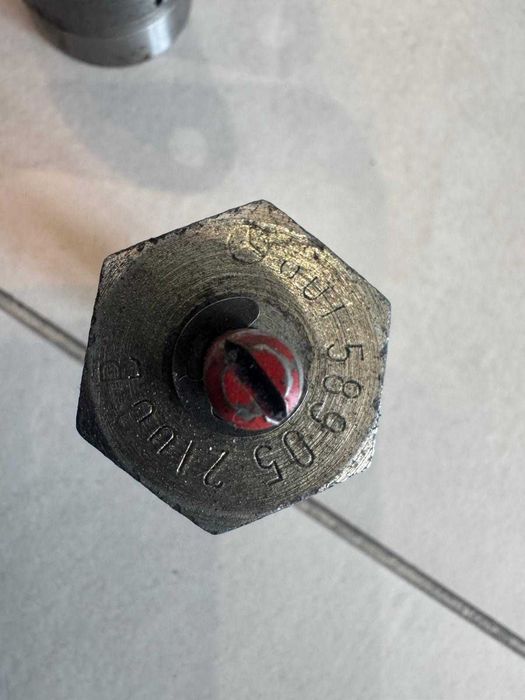 Ferramenta para ajuste e calibração bomba de injeção Mercedes Benz