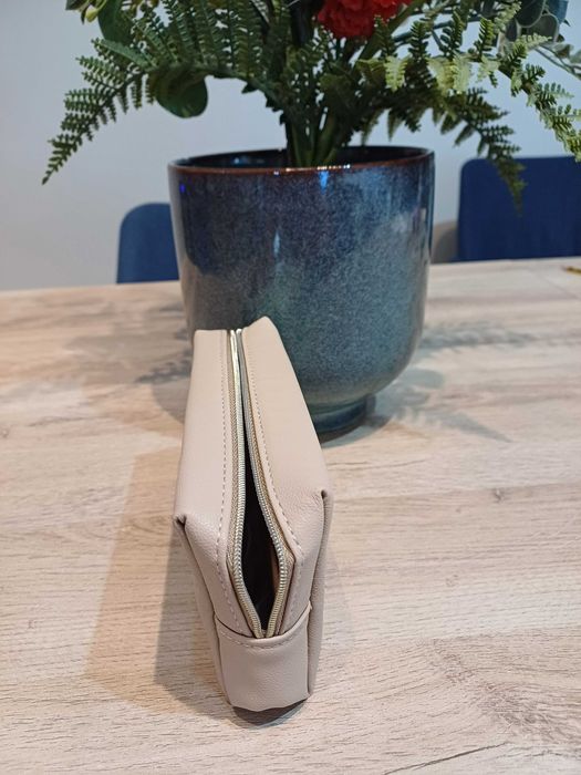 Bolsa de maquiagem Yves Saint Laurent