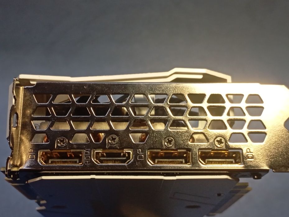 Відеокарта RTX 2080 Super gigabyte