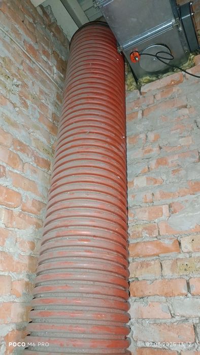 Дренажна труба з полікарбонату