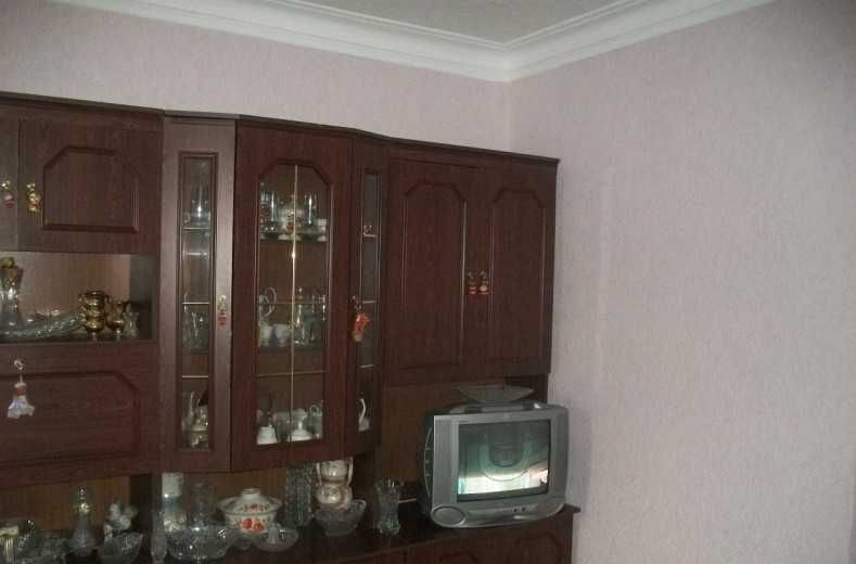 Продам  будинок Д.Яківці