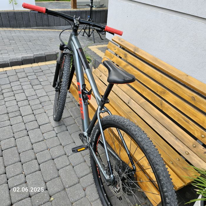 Rower Cube Analog rozm. M, kola 29