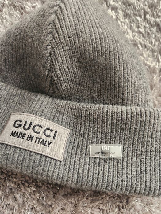 Witam sprzedam Czapke GUCCI