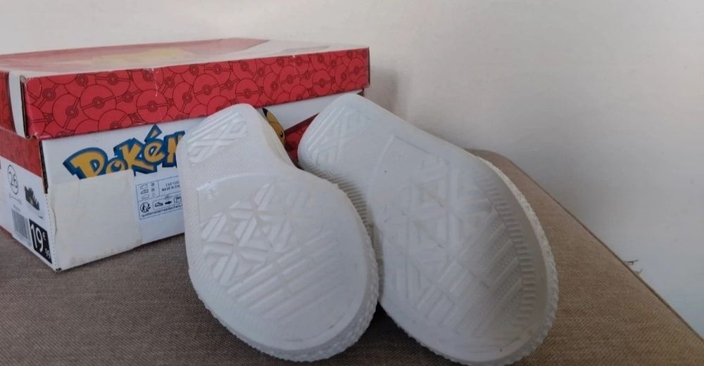 Sapatilhas Pokémon NOVAS