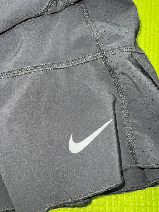 Тенісна спідниця Nike
