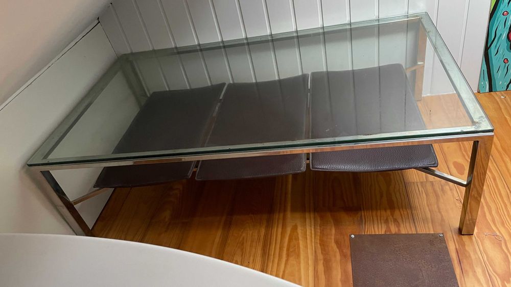 Mesa de TV em vidro