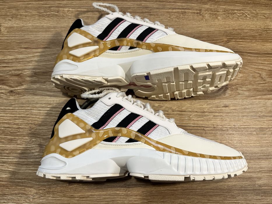 Кросівки Adidas ZX Wavian x Disney Bambi Нові.  Розмір 42(26,5 см.)