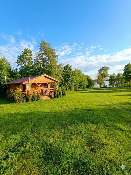 Domek letniskowy nad jeziorem