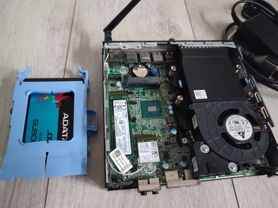 Dell OptiPlex 7040 Monitor 15,6 klawiatura i mysz