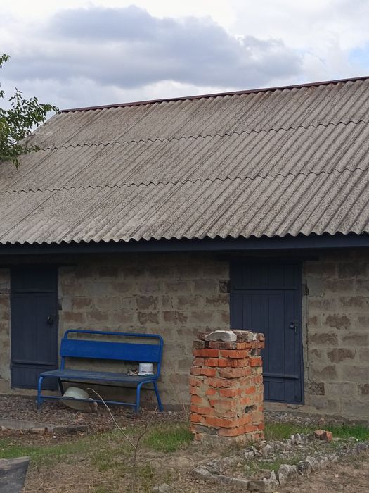 Продам 2 квартиру, меблі, техніка, автономне газове опалення,з гаражем