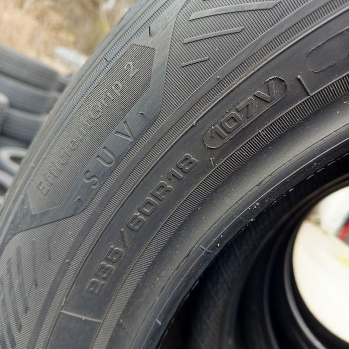4x 235/60r18 Goodyear Efficient Grip 2