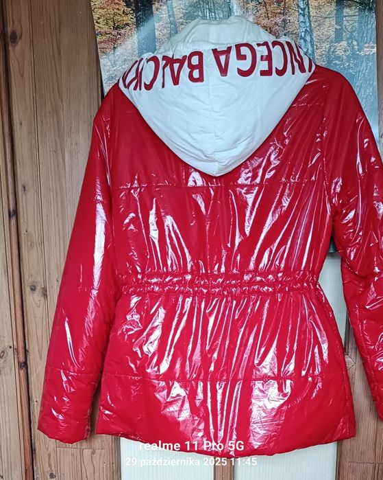 Modna kurtka damska.