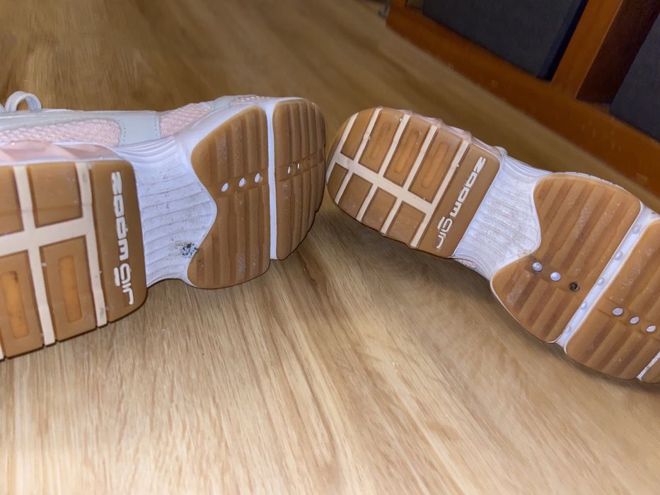 Sapatilhas Nike 40 rosa e branco