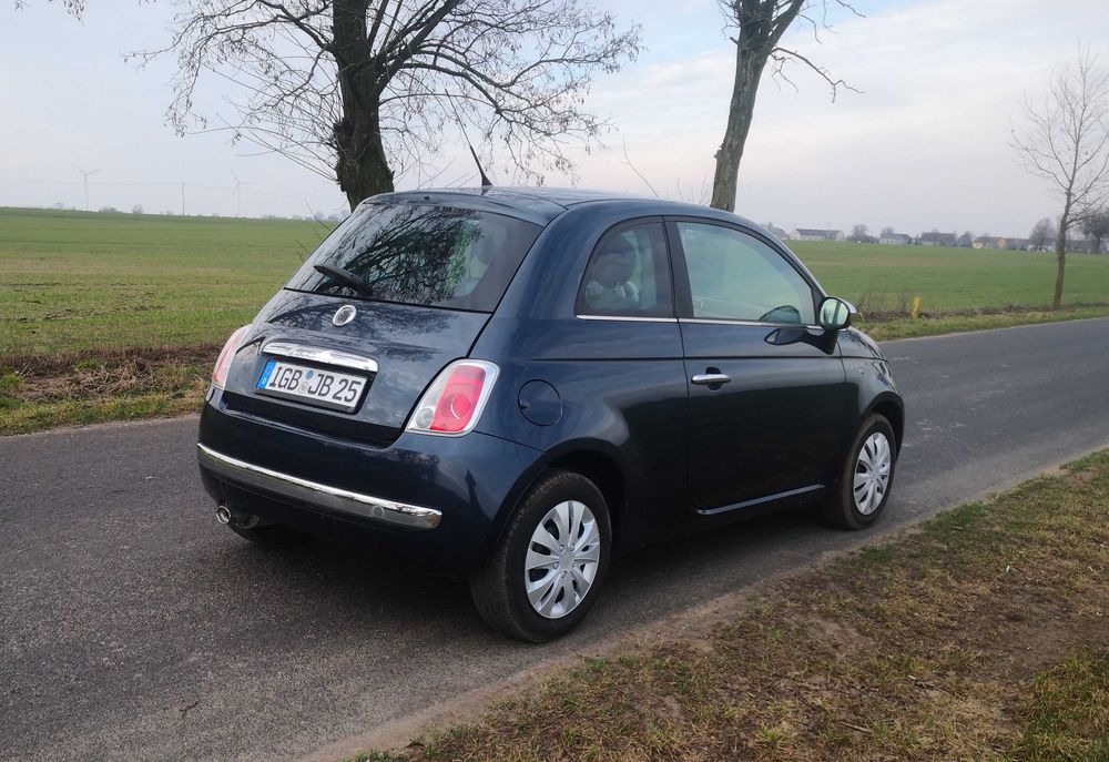Samochód Fiat 500 klima