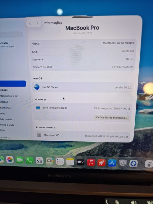 MacBook PRO Touchbar M1, 2020 com varios programas )