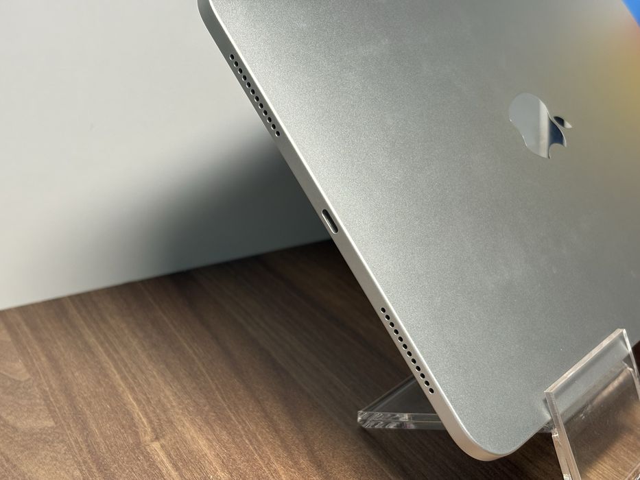 iPad 11 10.9ʼʼ (A16) 128GB Silver Wi-Fi 2025