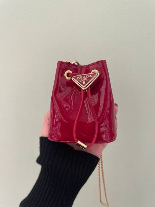 Очень красивая малышка Prada сумка оригинал