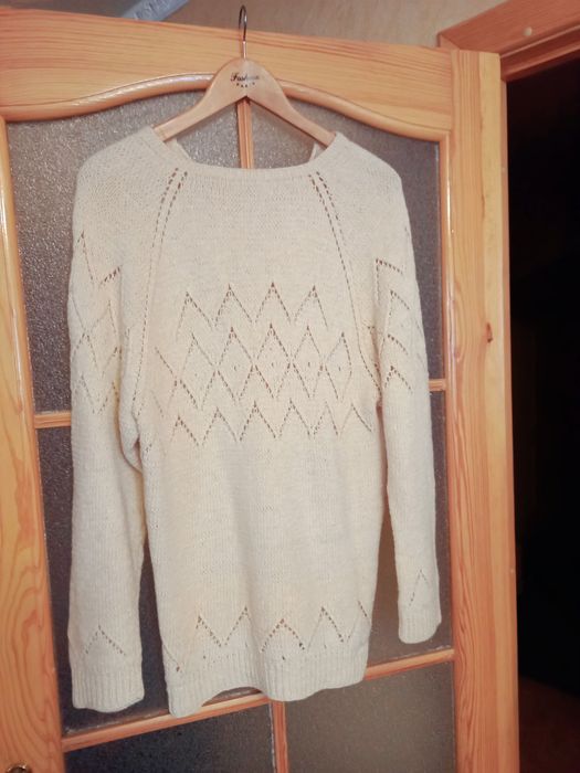 Кофты, безрукавка, шерстяные.