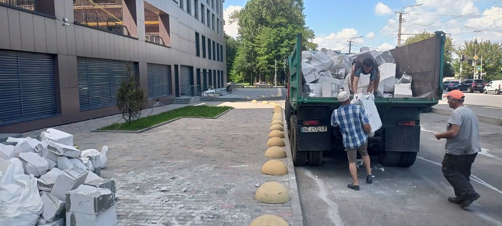Вывоз хлама, Вывоз старой мебели, Вывоз строительного мусора