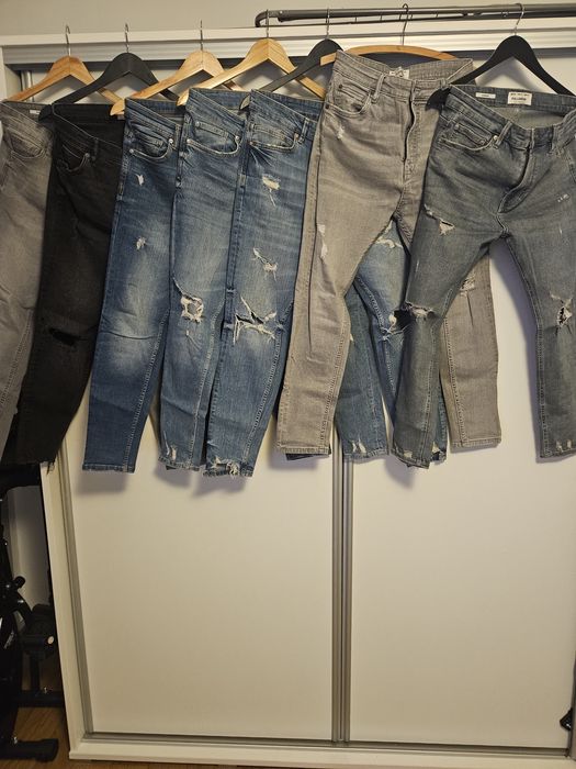 Spodnie męskie firmy ZARA, PULL&BEAR.