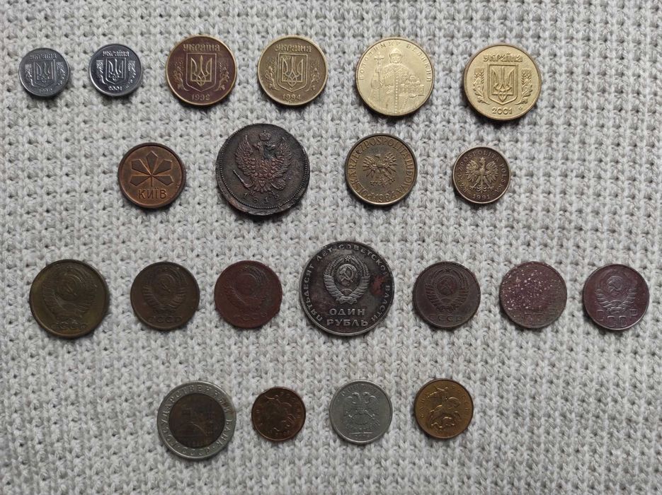 Колекція монет різні