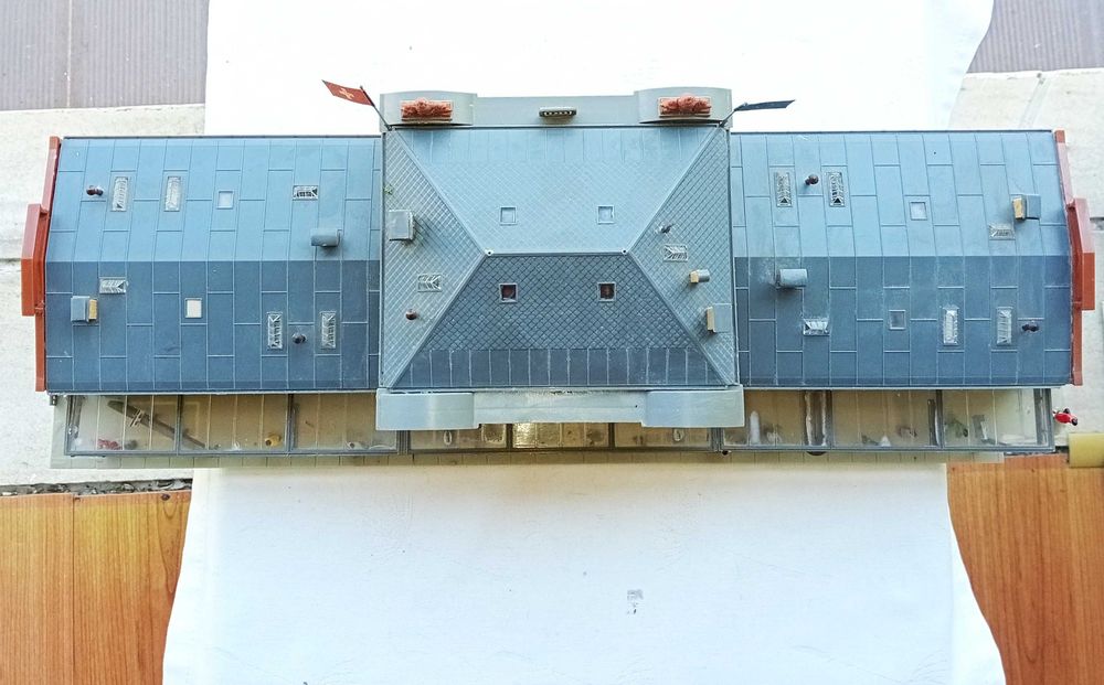 FALLER B-115, Estação de comboios Centerville com ILUMINAÇÃO LED