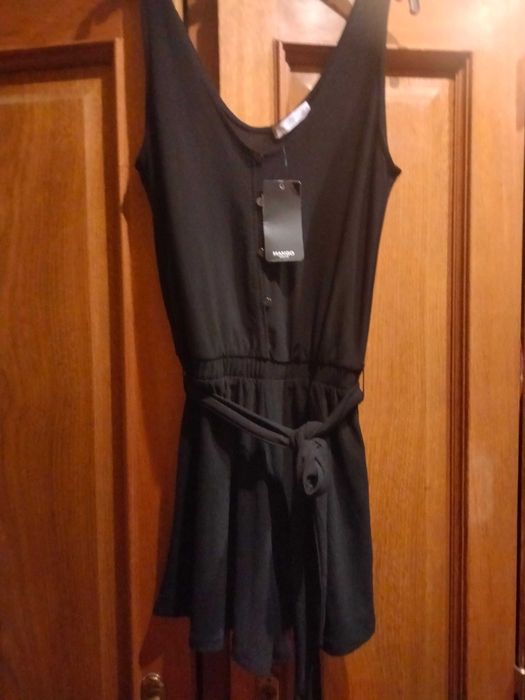 Vestido e macacão mango