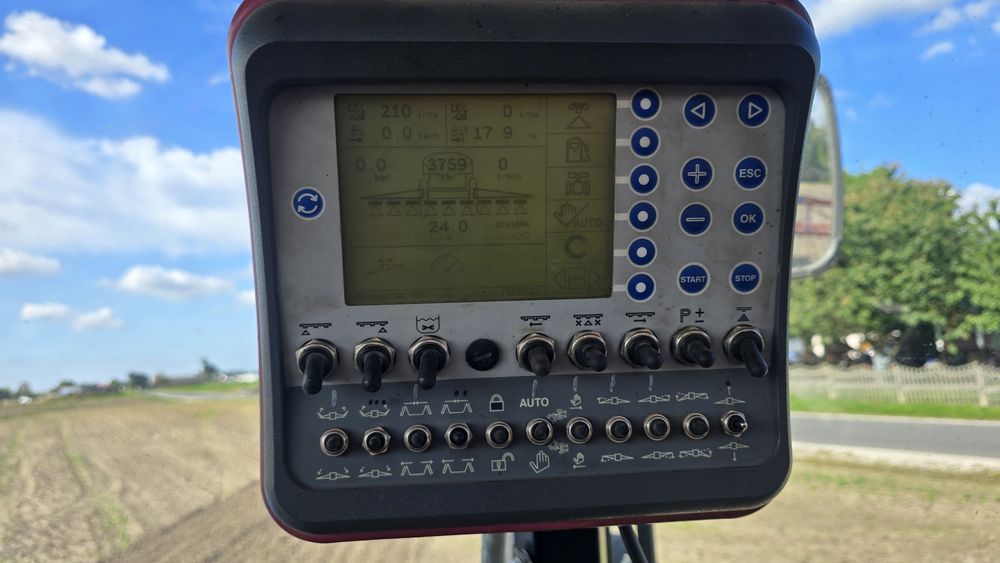 Opryskiwacz RAU Phoenix C50, 5000l, 24m