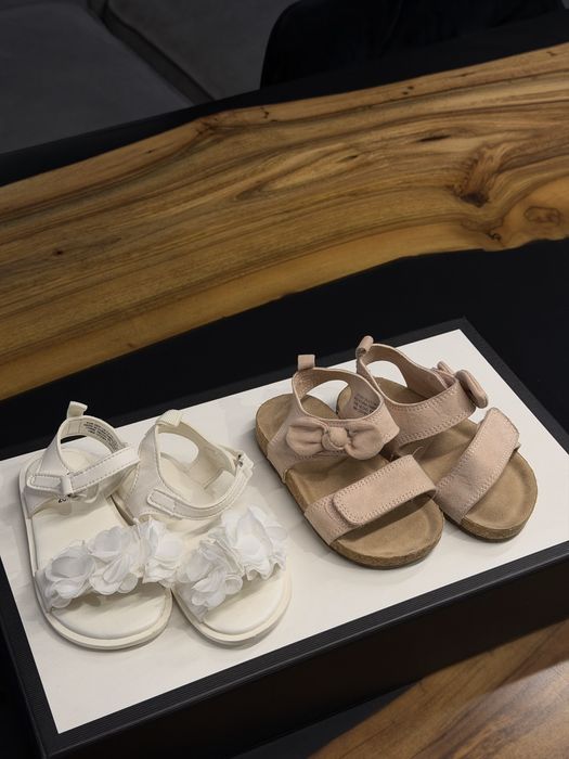 Сланці HM дитячі у ідеальному сатні стані розмір 20/21